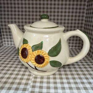 Shawnee pottery teapot Cream Ceramic with Yellow Sunflower Relief